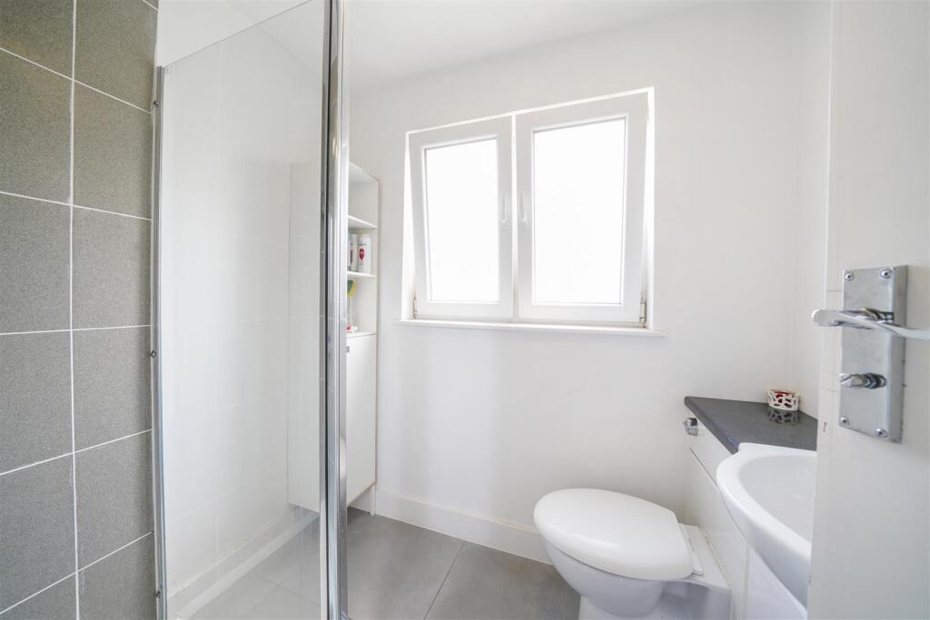104 Elton Avenue - oa8rTHwI7yZ04AUERq6q.jpg