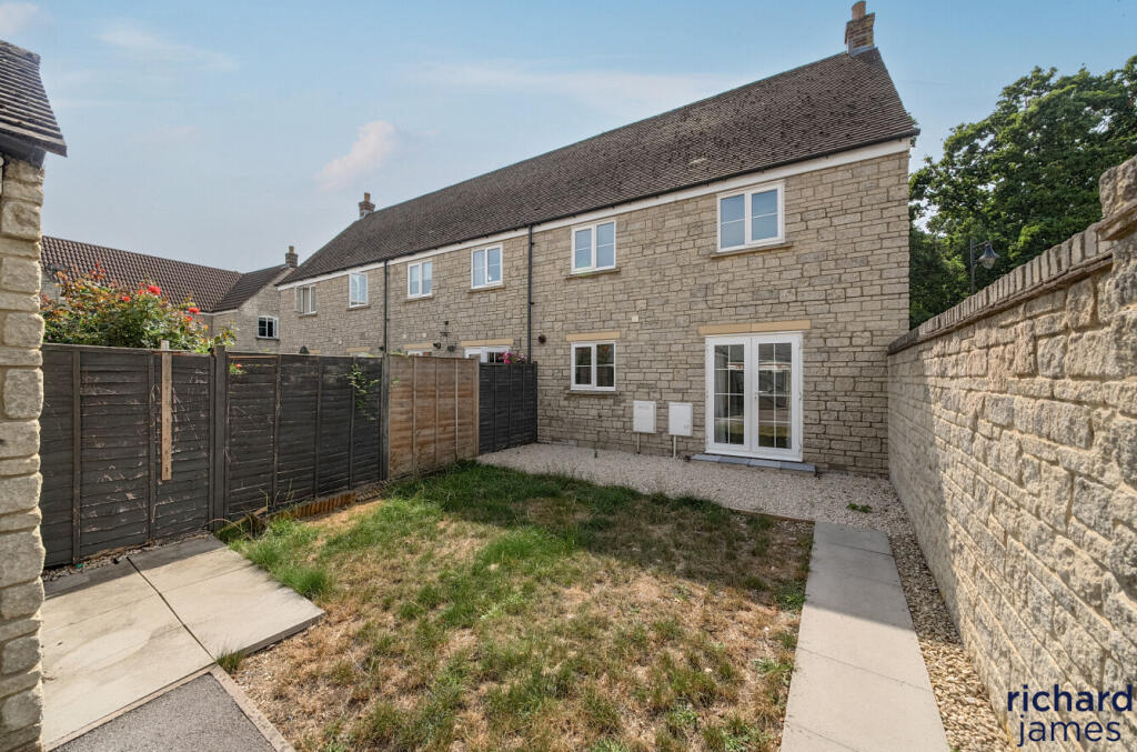 5b5315b1e9234a1aab7713dfdf61bb6a