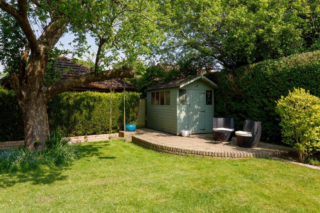 Good Sized Rear Garden