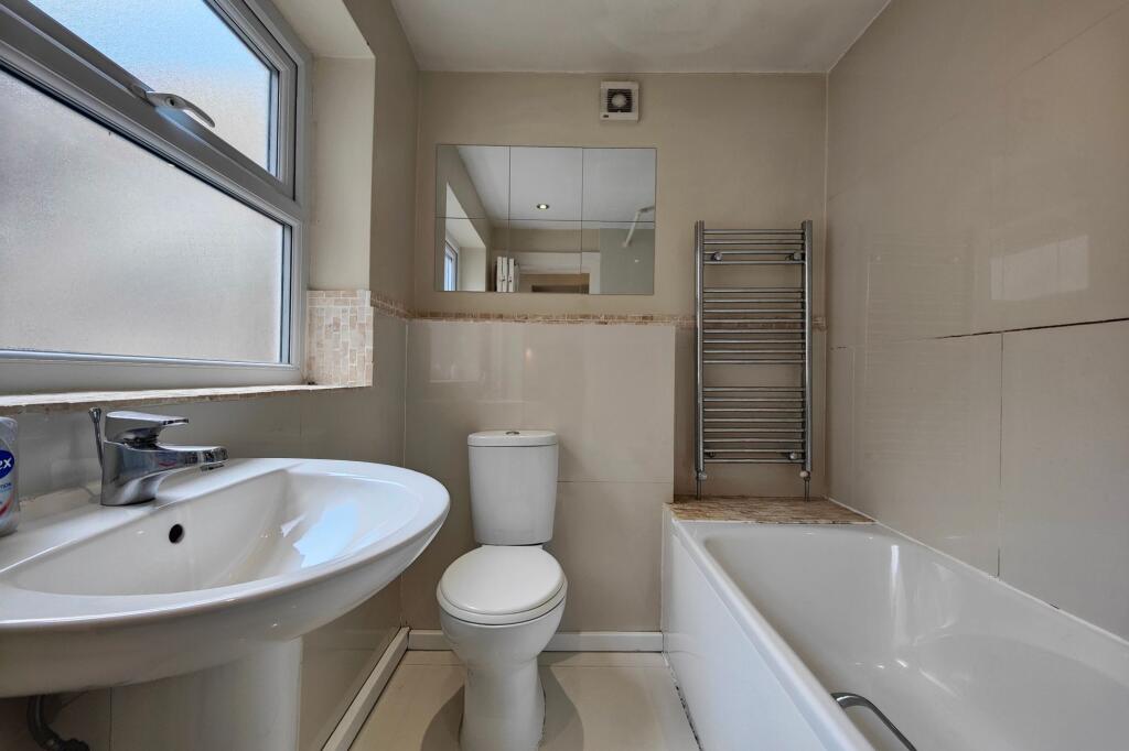 Modern Bathroom