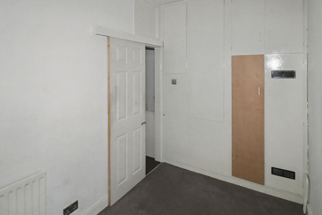 35 Mona Street, Slaithwaite, Huddersfield, West Yorkshire, HD7 5EJ