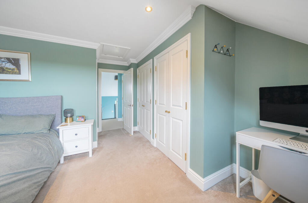 1297261-20-682f14...