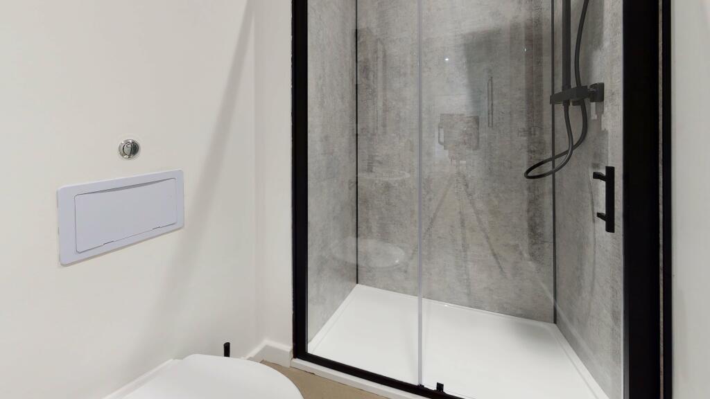 F2-18-Frederick-Stre