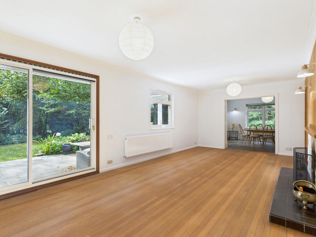 Sitting Room to D...