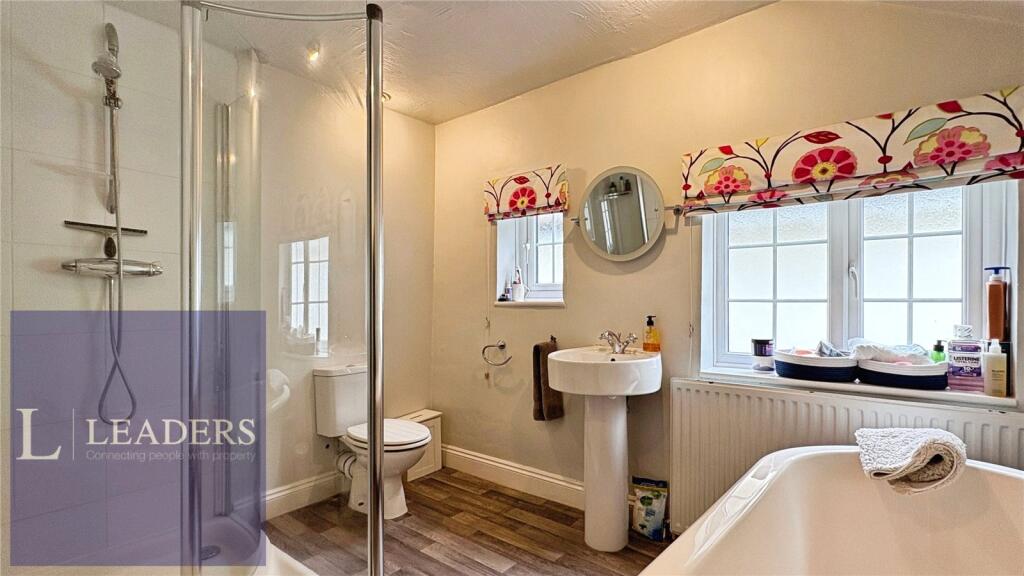 Ensuite