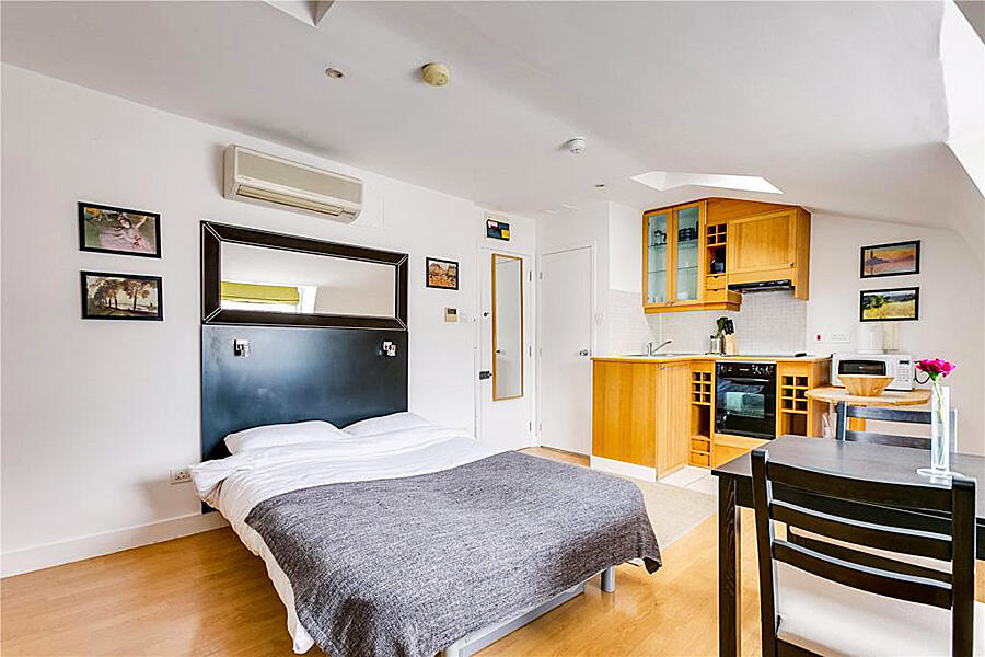 Studio to rent