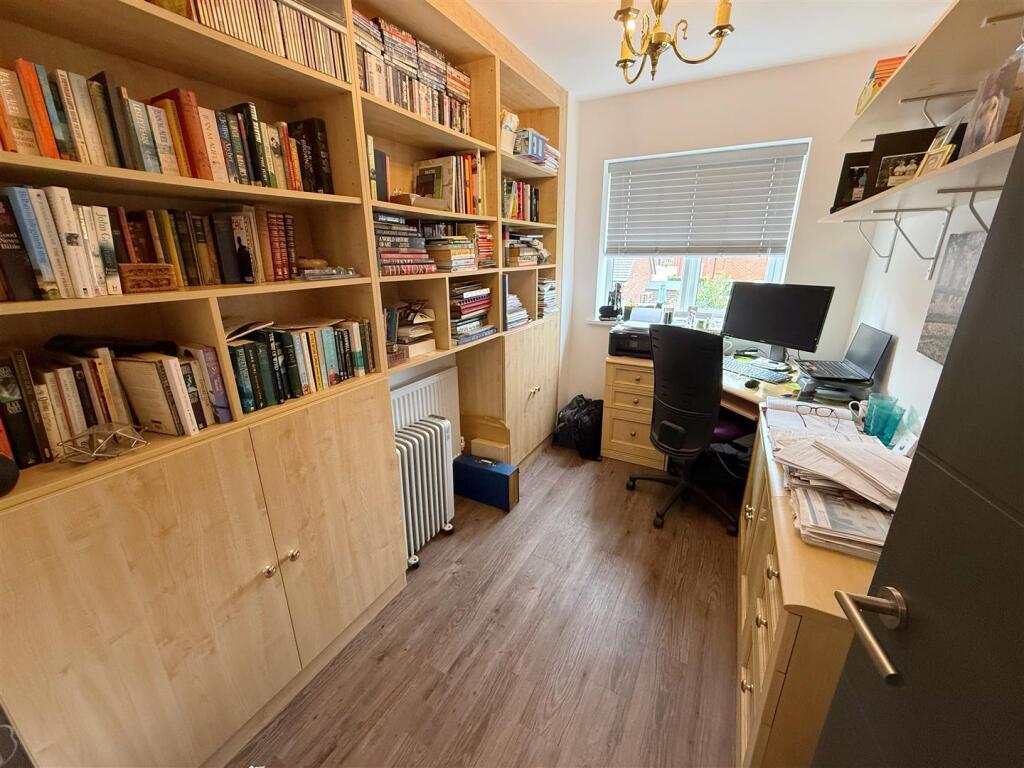 Bedroom Four / Office