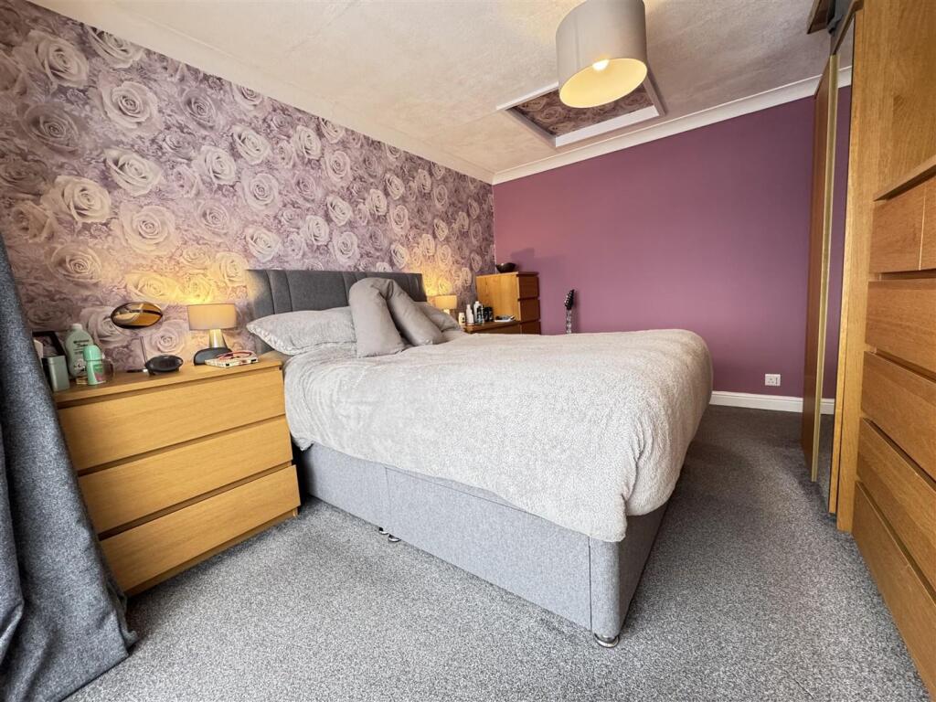 IMG_8266 (Large).JPG
