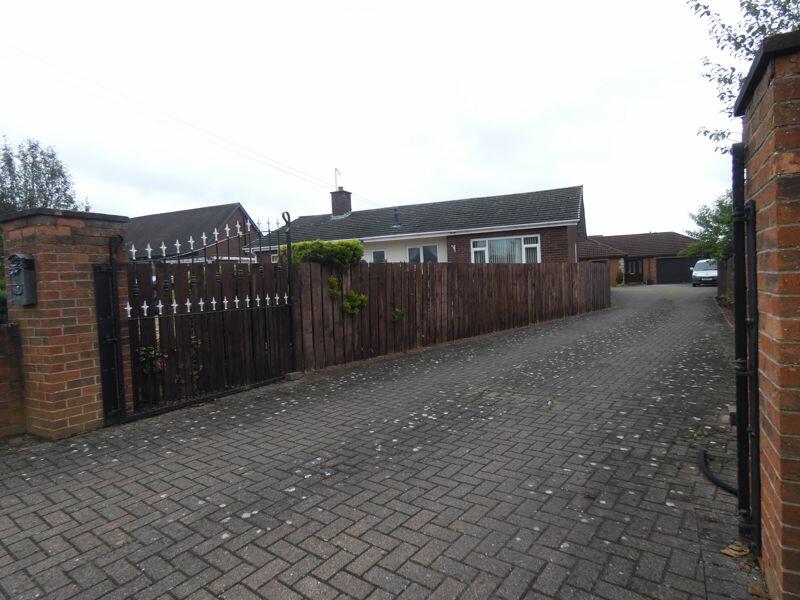 Entrance Driveway