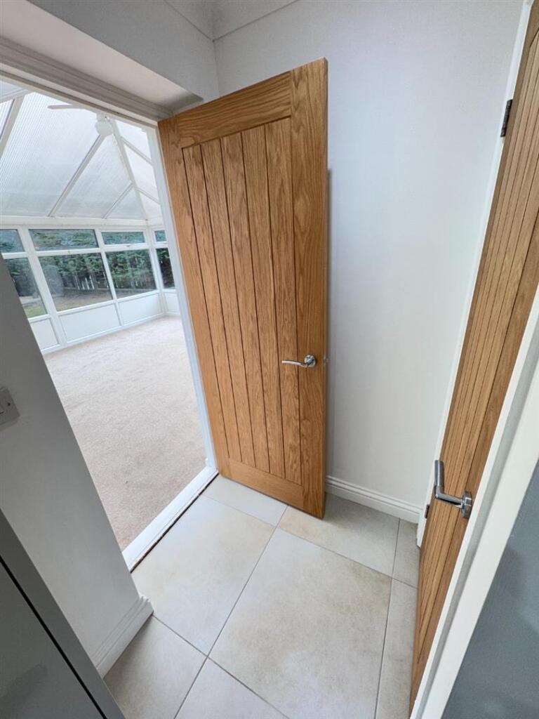 ACCESS TO CONSERVATORY