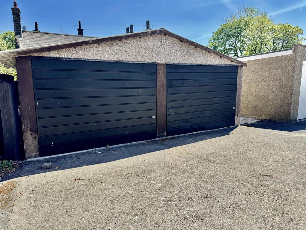 Double Garage