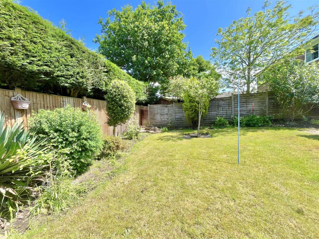 Enclosed Rear Garden