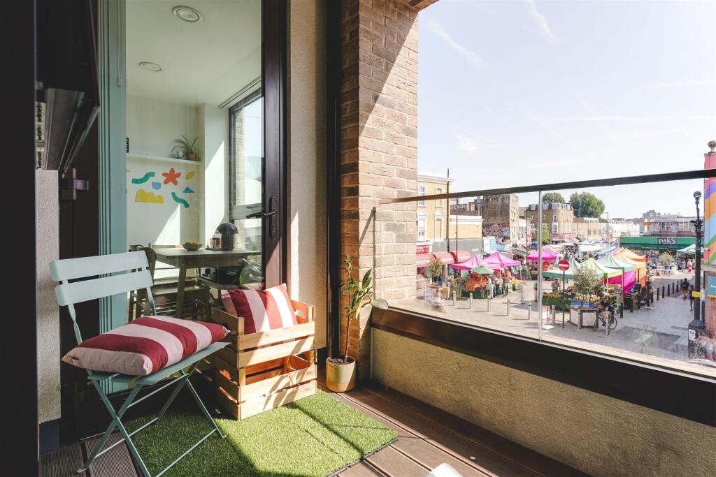 Kingsland Road-19.jpg