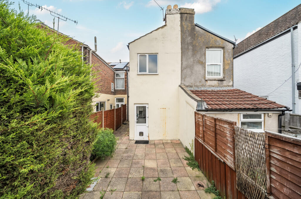 1370192-18-68ef5d...