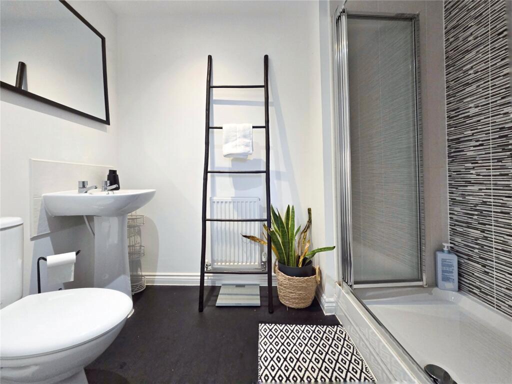 En-Suite Shower Room