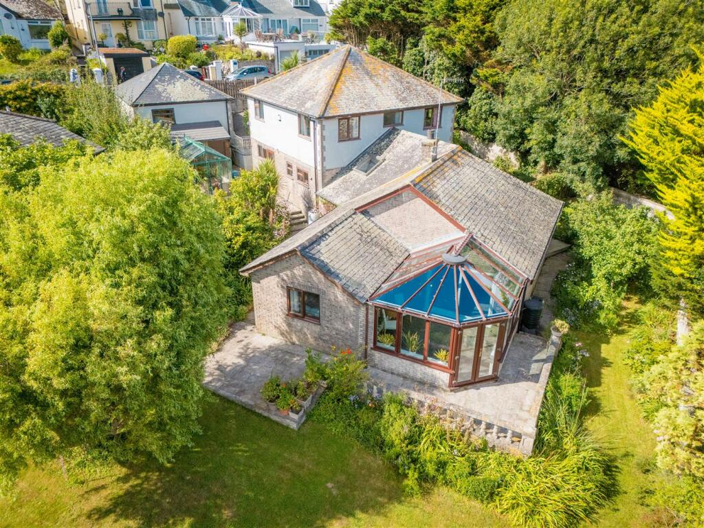 Parry_September House Looe-45.jpg