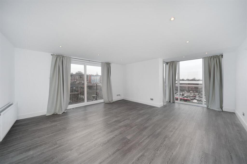 Rosemont Road, Hampstead NW3