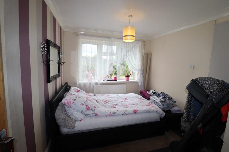 Bedroom/Diner