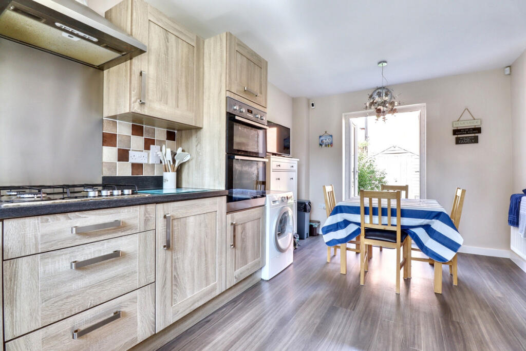 Kitchen / Diner