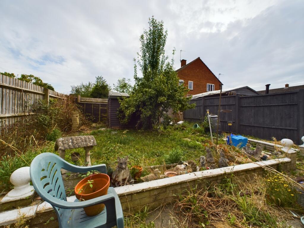 CAM01740G0-PR0267-STILL006