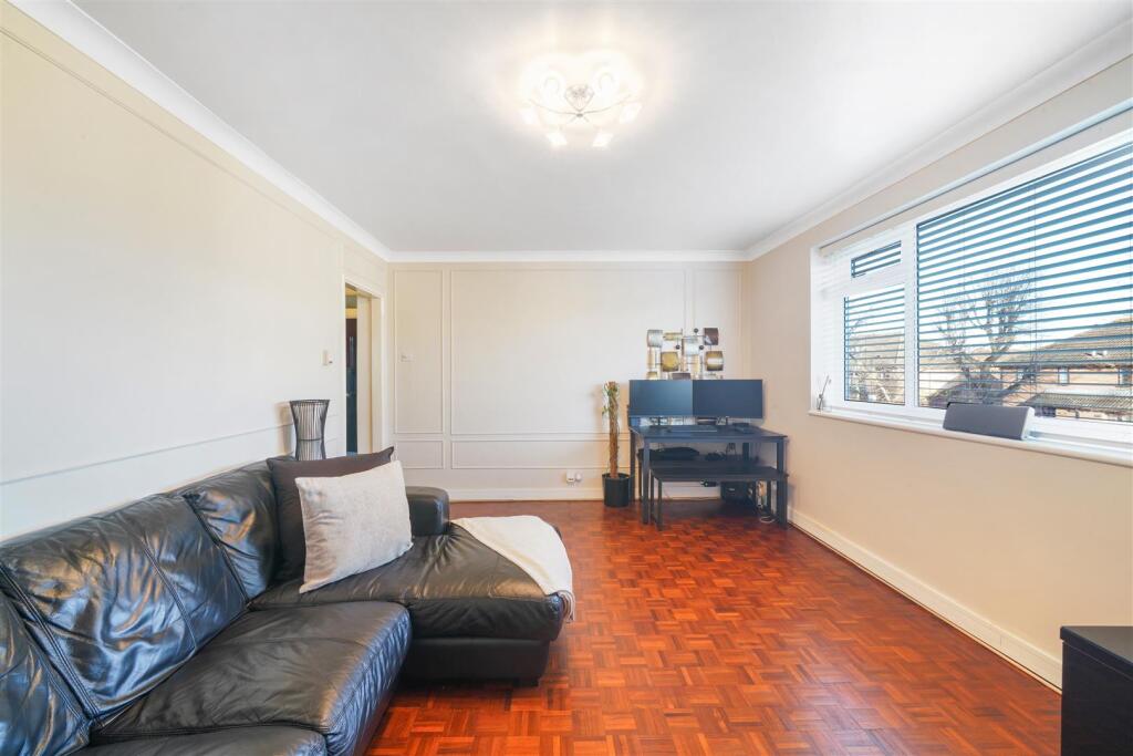 8 Everton Court, Harrowdene Road - yhxuWpx8NvZWxk1