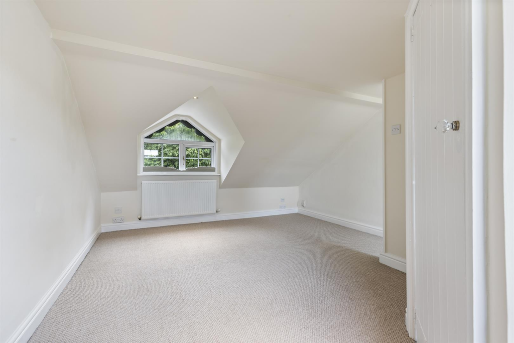 EL_194 Carter Knowle Rd, Sheffield 21_297.png