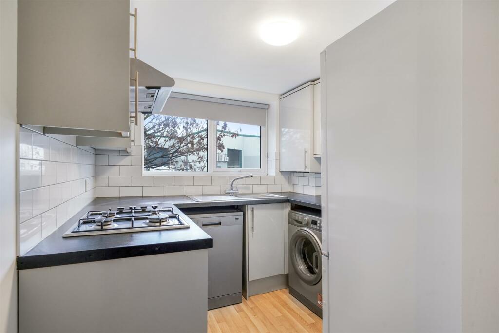 71A Southview Avenue - Ccr03mtvVavcevNa7Nj4.jpg