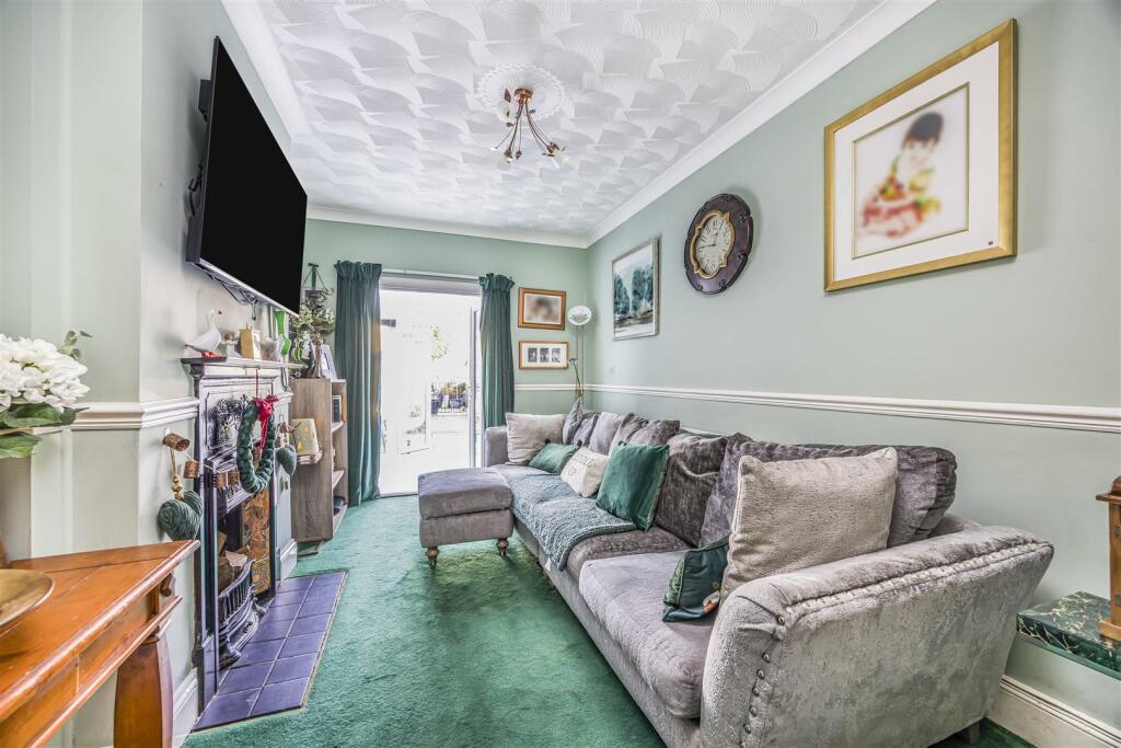 78 Farlington Road, Copnor-PorticoMarketing-SoldBy
