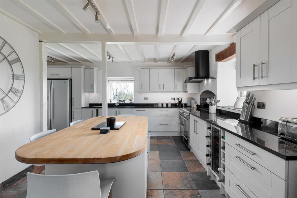 Kitchen / Breakfast