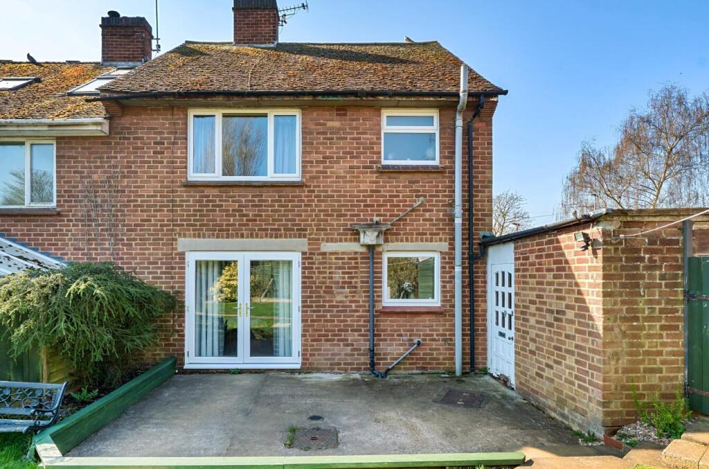 4 Clare Avenue