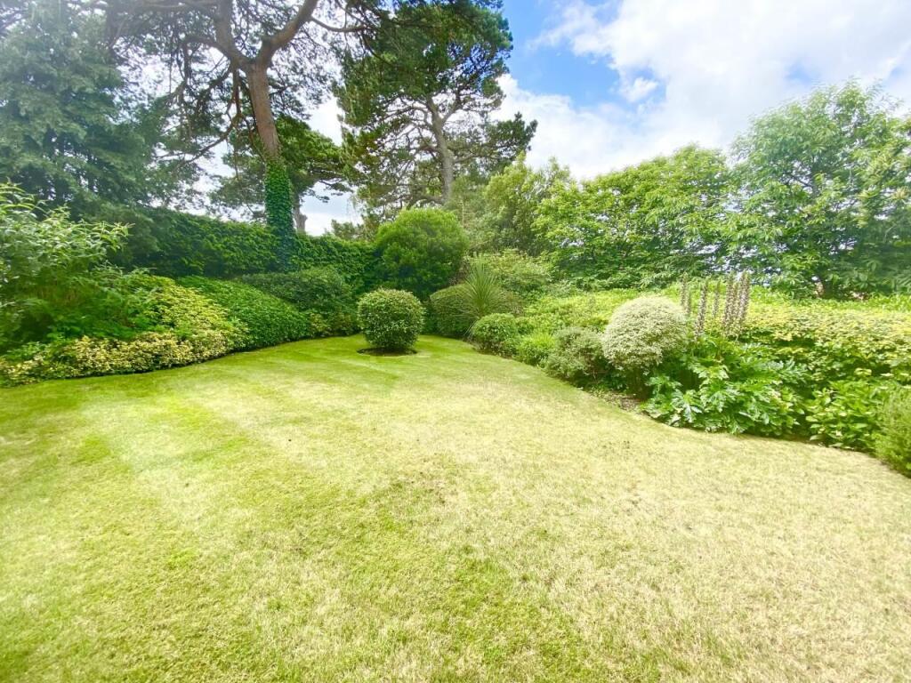 Communal Garden (1).jpg