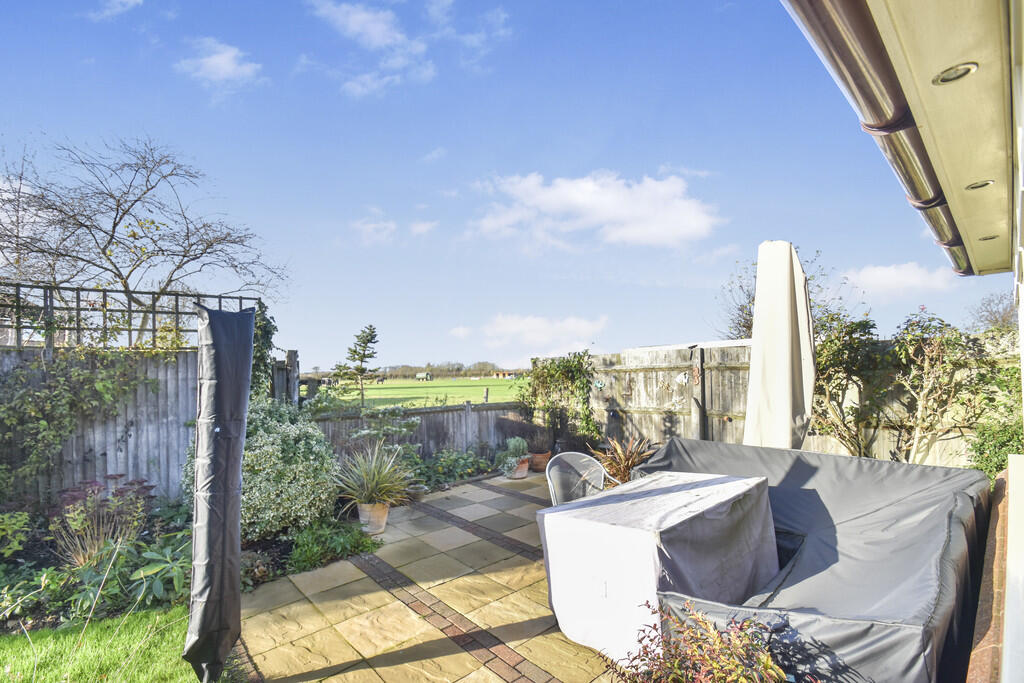 1131946_202512020...