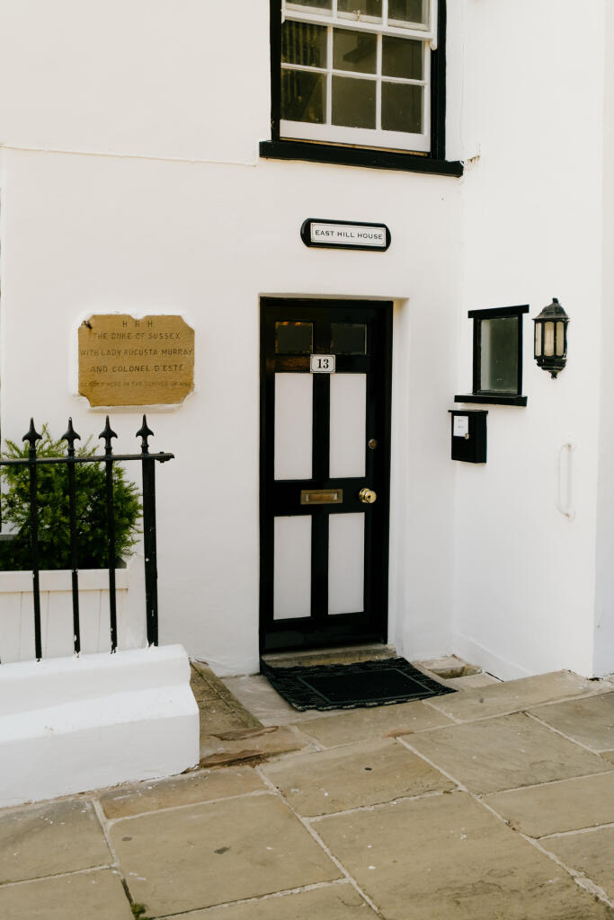 Croft-Hastings-EastHillHouse-Exterior-14