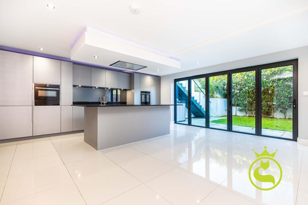 Glen Road, Poole, BH14