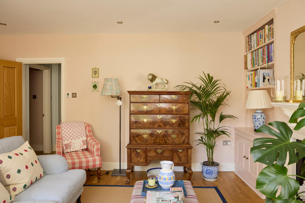 304397 - INIGO_GUNTERSTONE ROAD_04.JPG