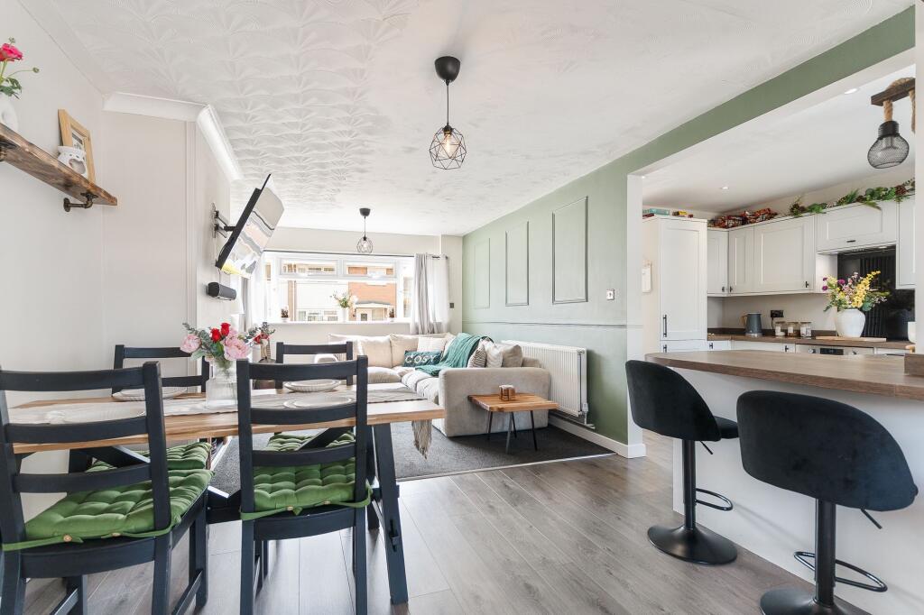 Lounge/Diner