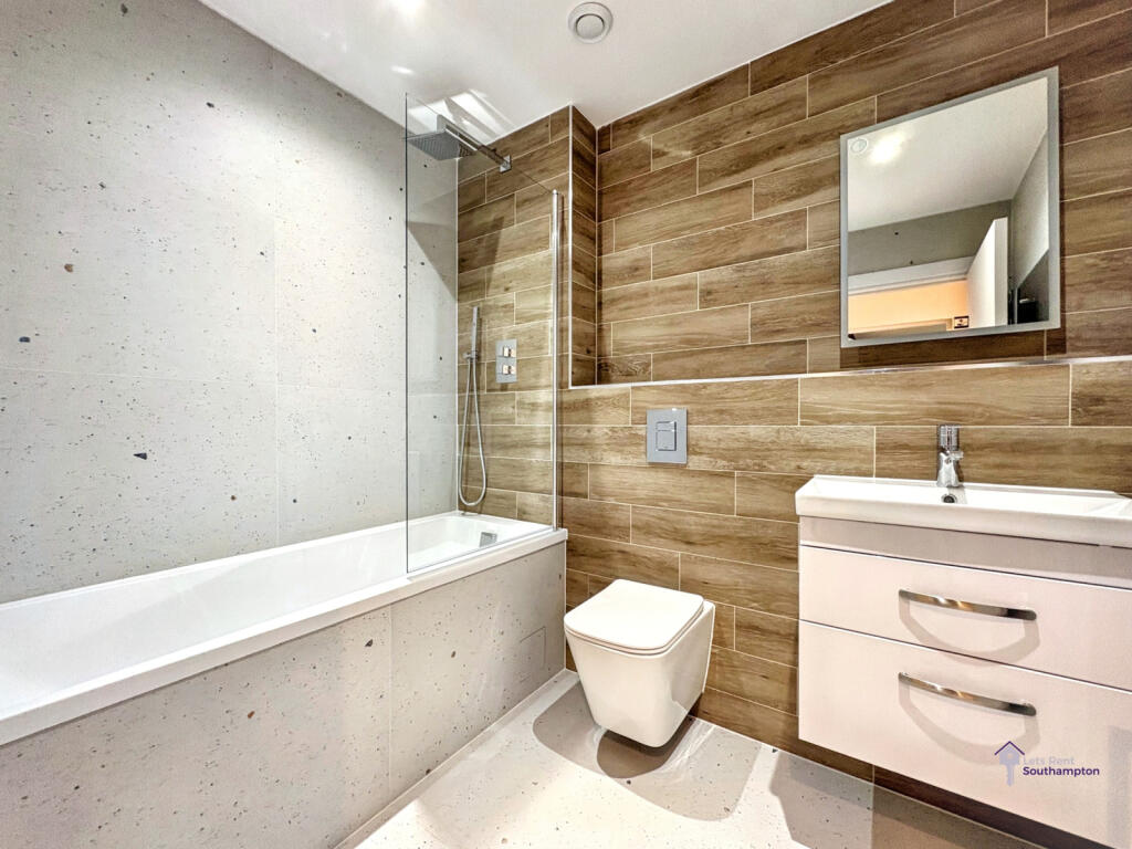 BRAND NEW FLATS WATERLOOVILLE