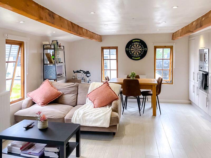 Annexe / Kitchen / Lounge / Diner