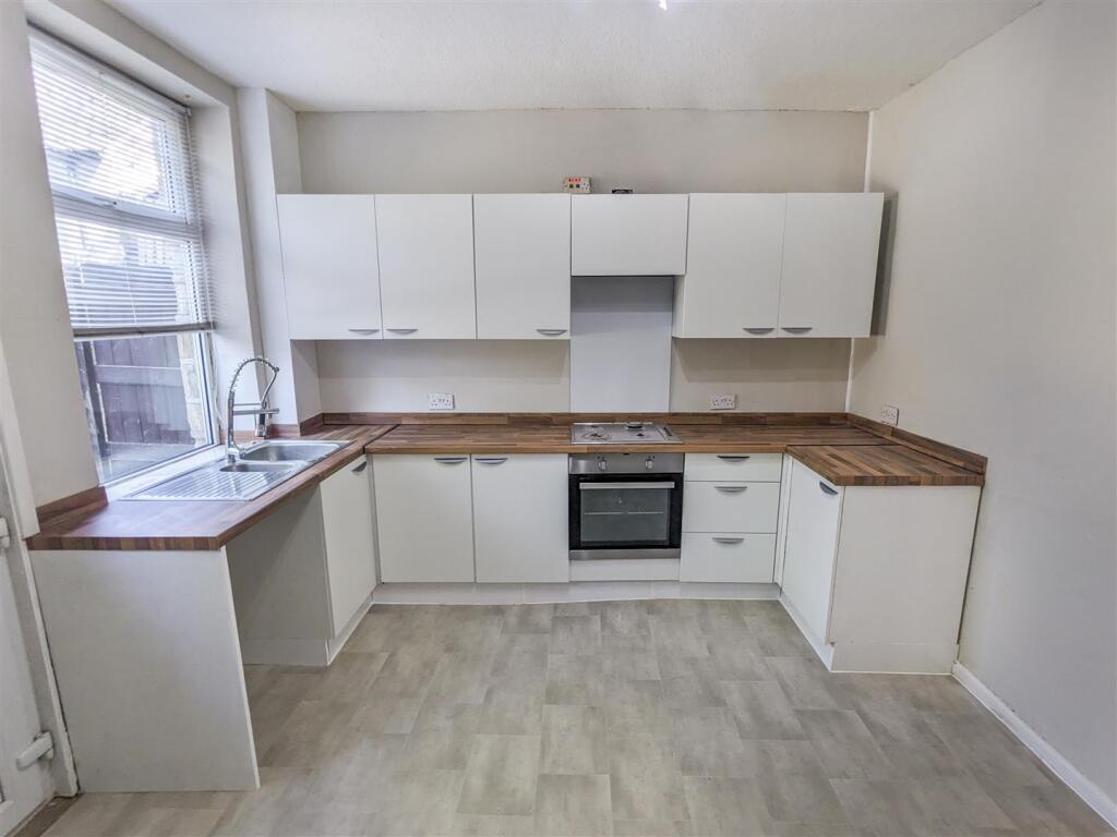 13-05-2025__21-16-02_PXL_20250513_140600082.15L42.