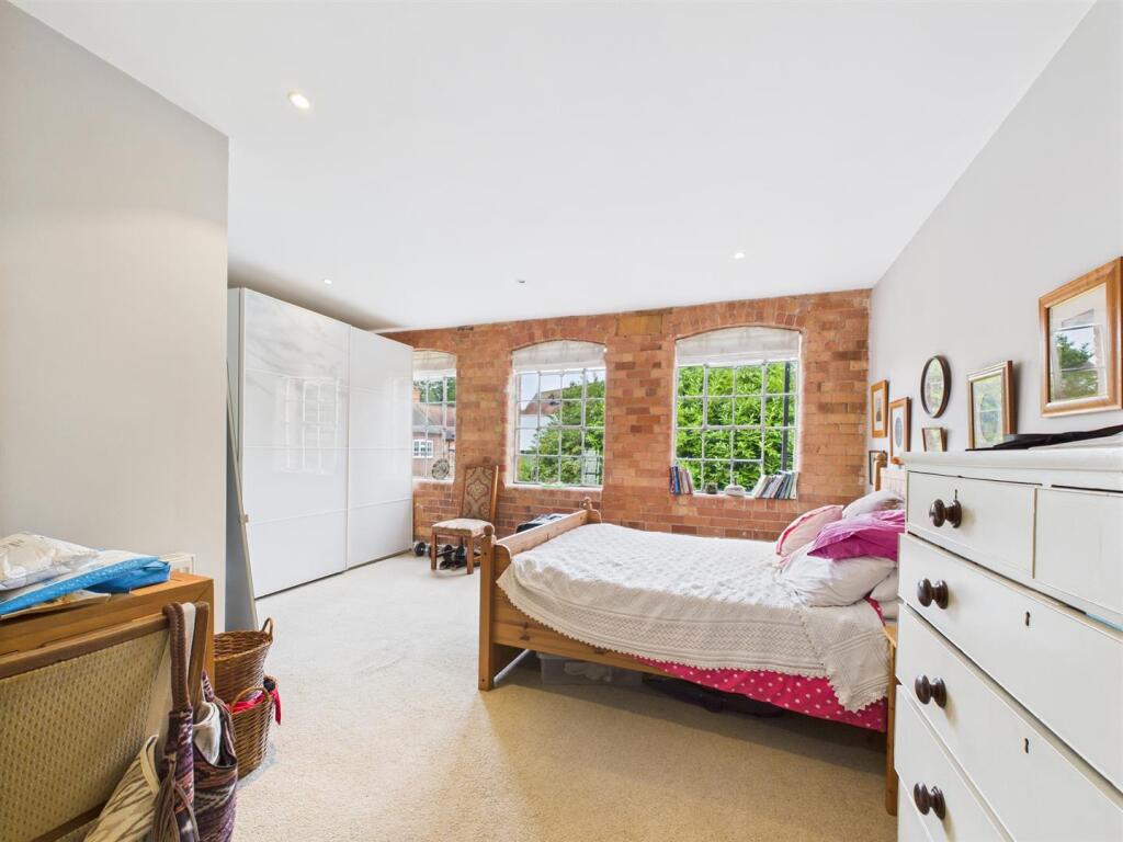 BEDROOM TWO