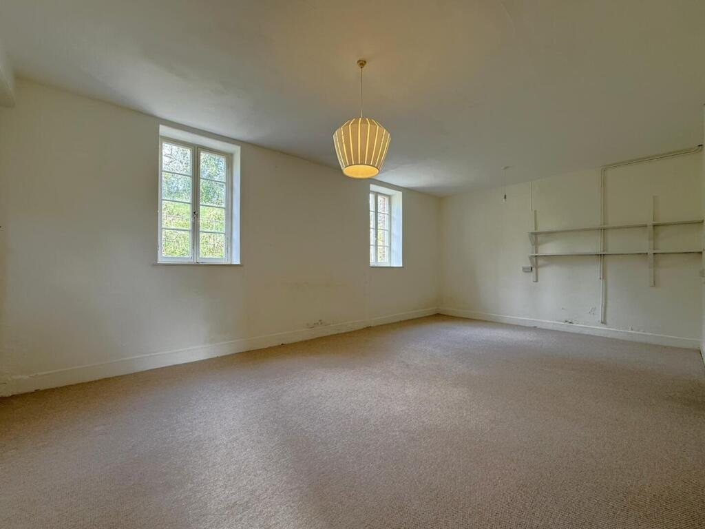 RECEPTION ROOM 2/DOWNSTAIRS BEDROOM
