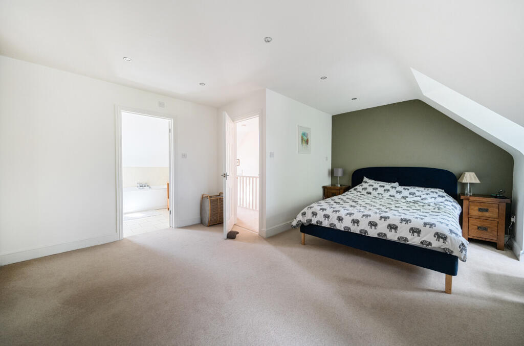 1300633-26-68370f...