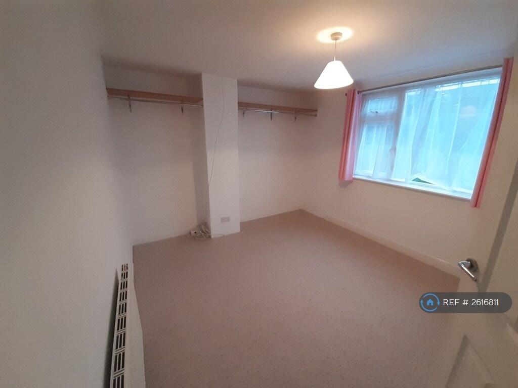 Front Double Bed