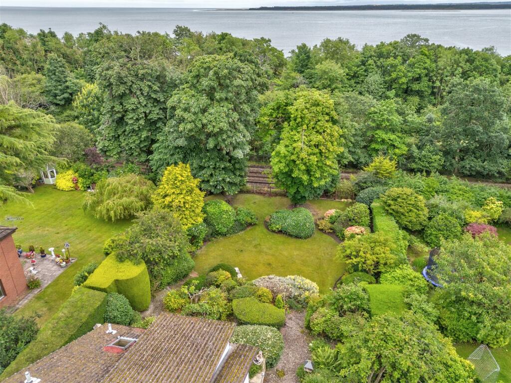 23 Seabourne Gardens Broughty Ferry-32.jpg