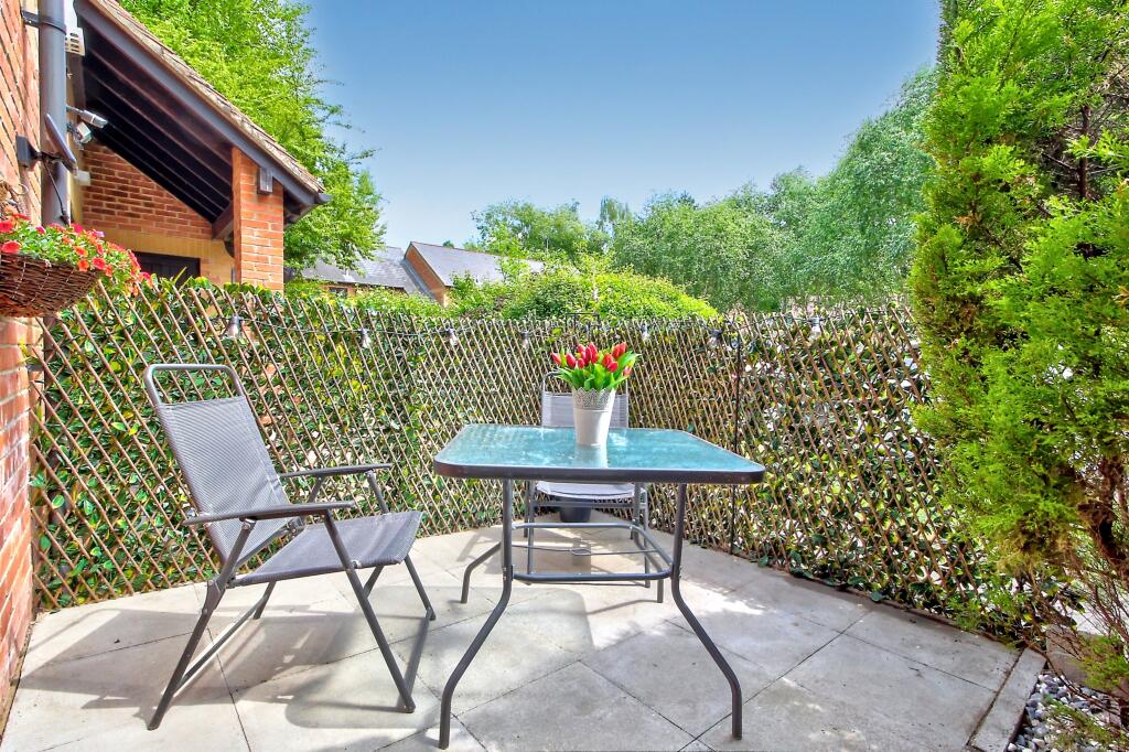 Garden and patio area