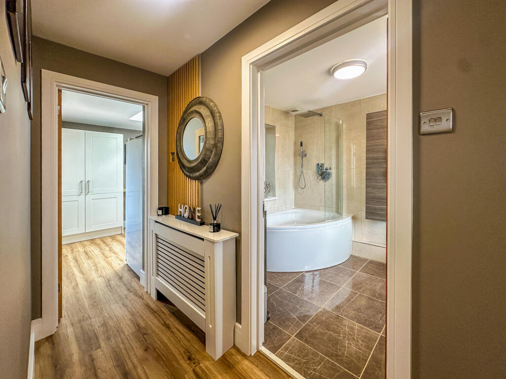 20250814_125605037_iOS_edited_edited