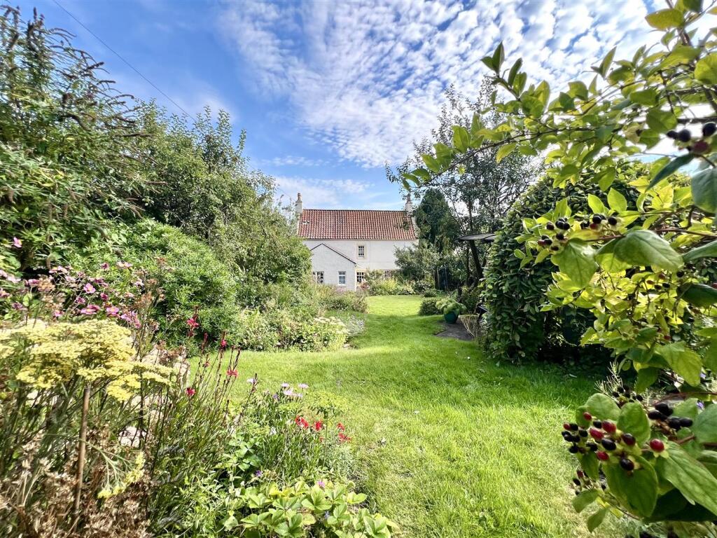 Low Causeway, Culross