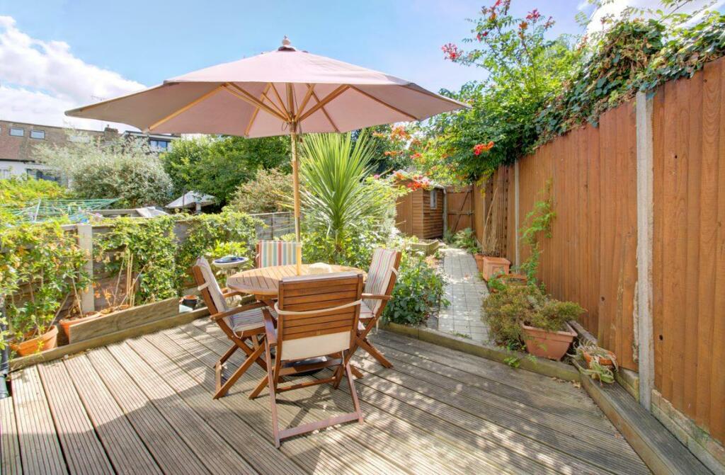 garden 2.jpg