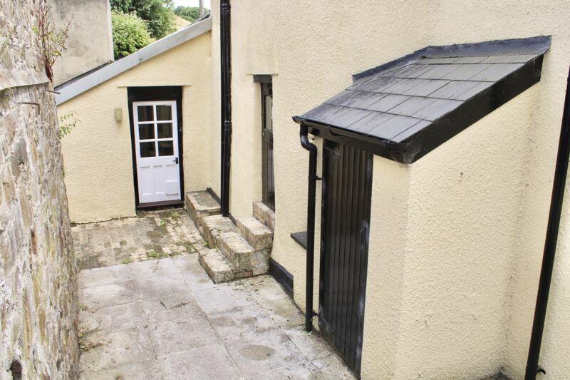 Photo 28