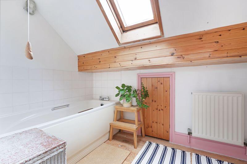 Second Floor Bathroom 
